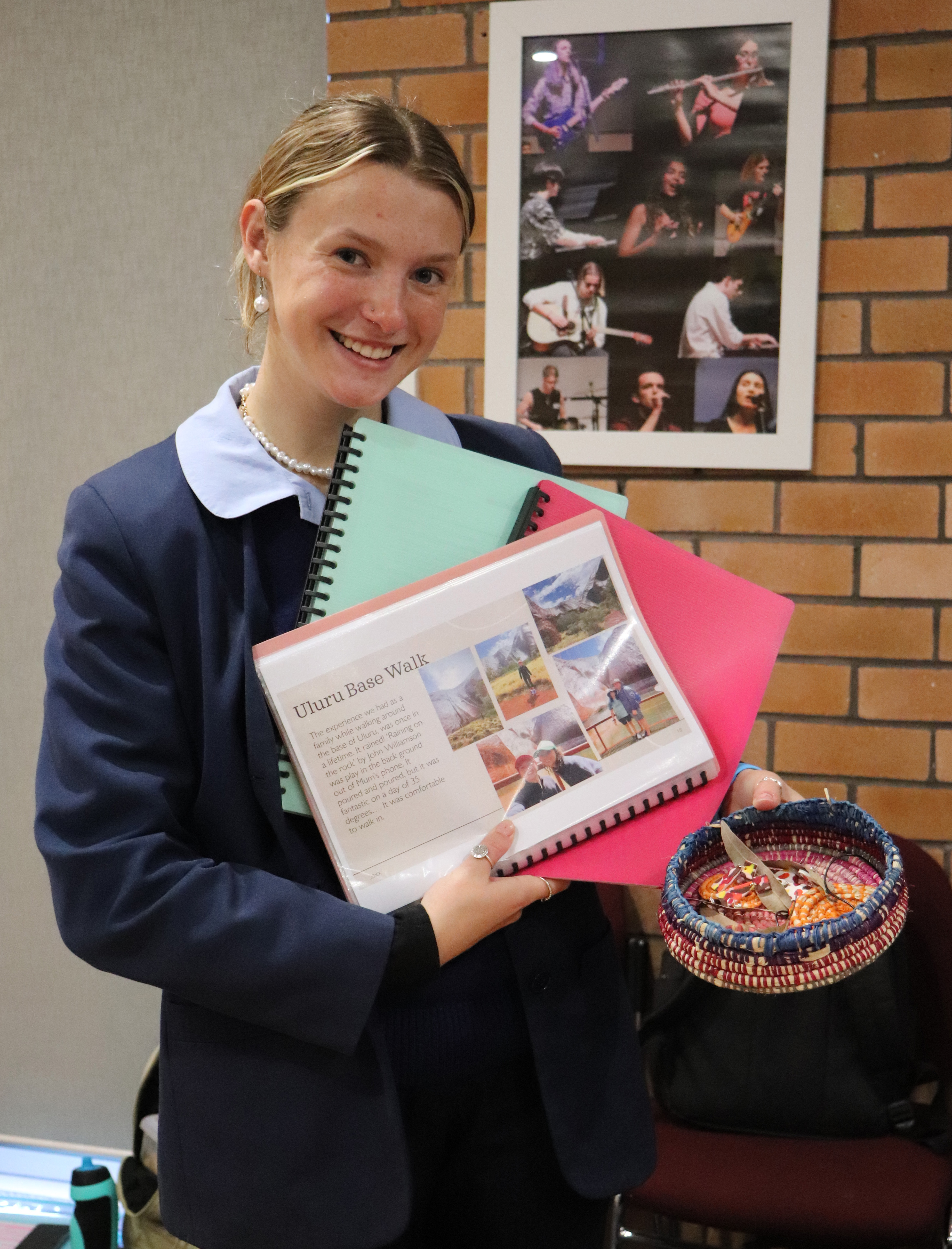 Aboriginal Support Right Image