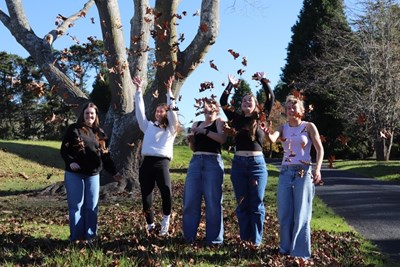 GALLERY: Yr 12 Retreat Gallery Image 24
