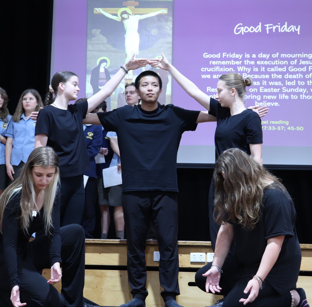 GALLERY: Easter Liturgy  Image