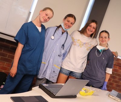 GALLERY: Term 4 Gallery Image 32