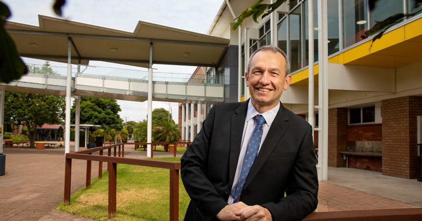 Principal’s Welcome Right Image