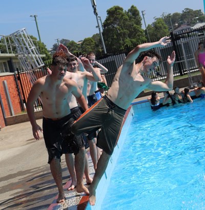 GALLERY: College Swimming Carnival Gallery Image 14