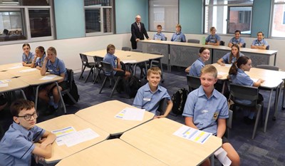 GALLERY: Welcome Yr 7 & Yr 11 Gallery Image 7